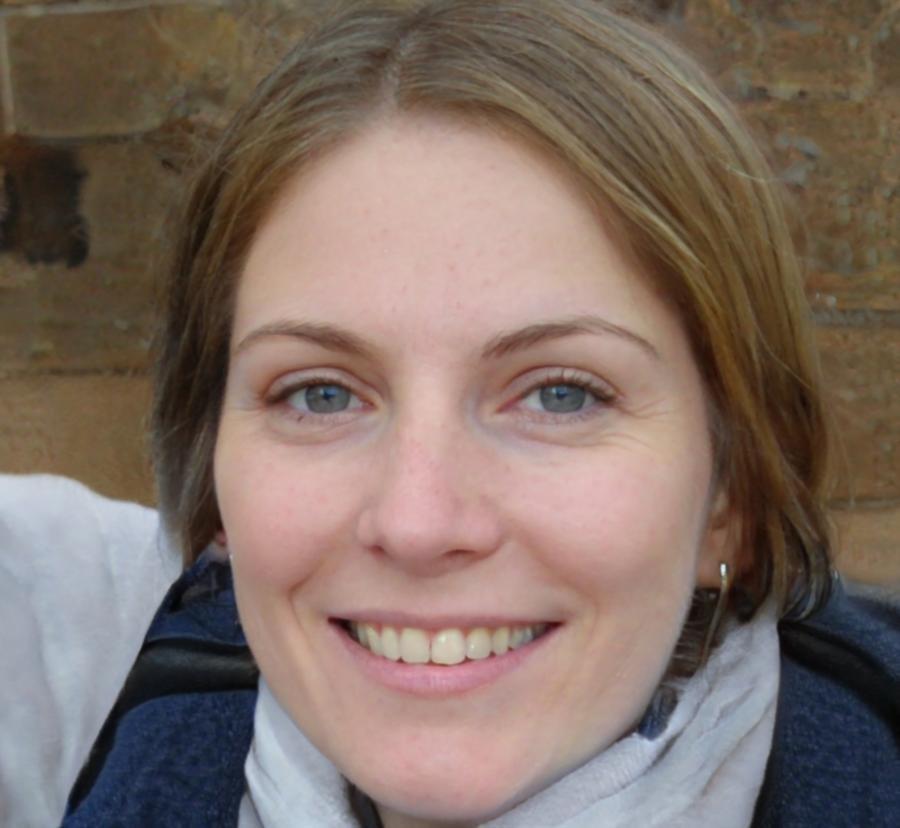 Clara Mendoza, especialista en branding financiero digital